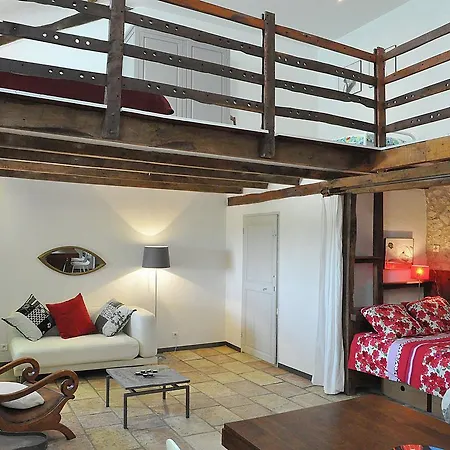 Loft Apartmán *